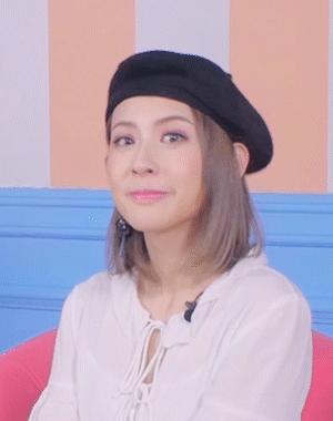 还不美白你黑得像炭是想出来见鬼吗？