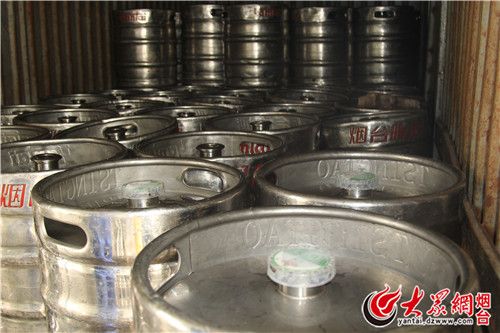 烟台人一天“哈”100吨散啤天气越热喝得越多