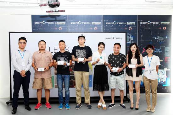 小米无人机360度测评,小米无人机与零度无人机对比