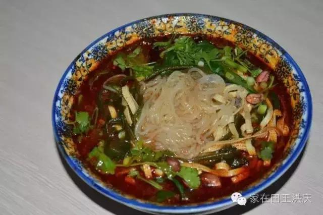 舌尖上的田王洪庆：走进灞桥洪庆十字的薛昌利凉皮店