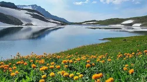 比东南亚划算还免签,只要1W,就能到俄国最美的贝加尔湖!