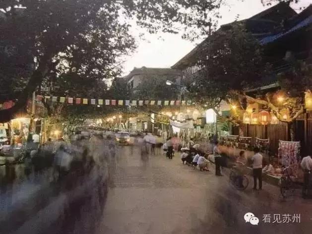 现在的苏州观前街还有人气吗,苏州人看花花世界