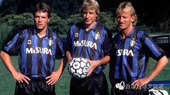 克林斯曼高光集锦金色轰炸机,黄金轰炸机克林斯曼什么位置