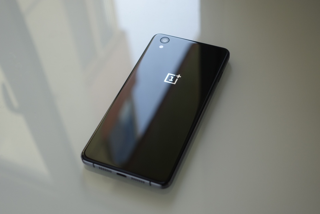 一加X开箱——资深一加系列手机使用者微评