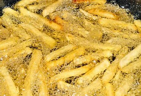 用植物油做菜致癌吗,植物油炒菜真的有危害吗