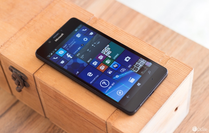 lumia950还能用吗,lumia950可玩性