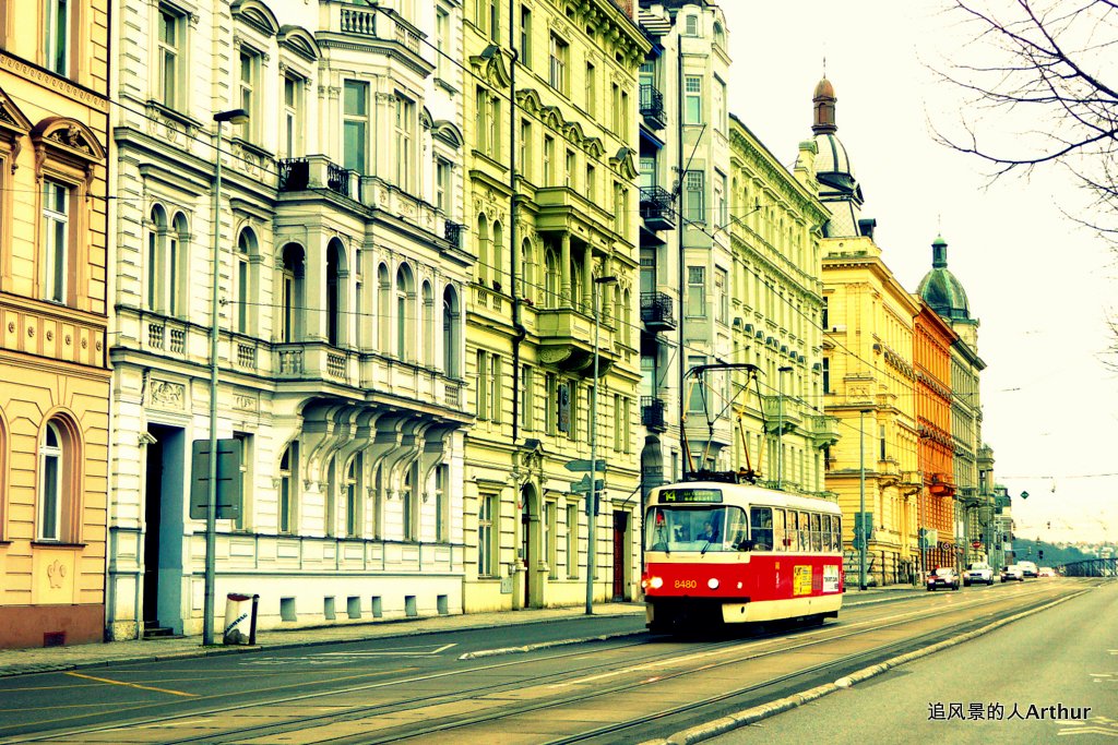 布拉格生命不能承受之轻,布拉格生活真实状况