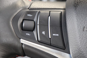 众泰大迈x5车钥匙不灵解不开门锁,众泰大迈x5试驾视频