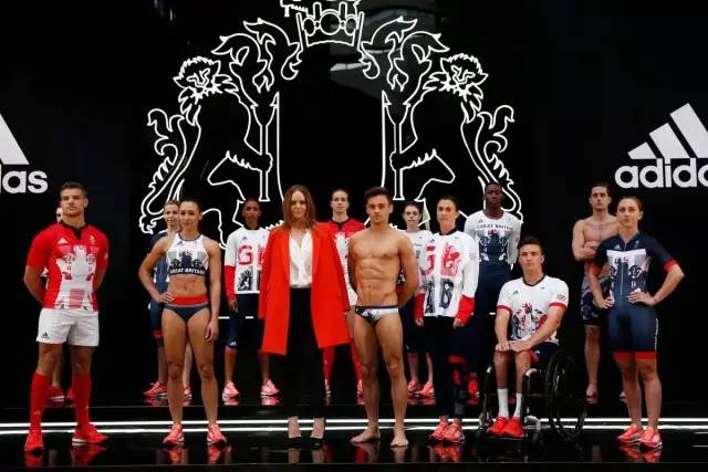 里约奥运会刘雯,里约奥运会刘雯走秀