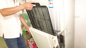 方形柜机空调清洗视频教程,柜机空调网怎么拆下来清洗