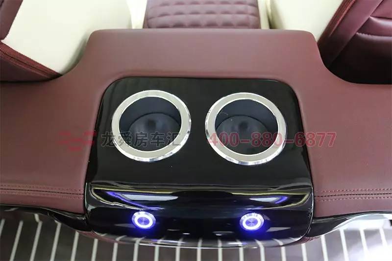 你与传说中“商业大鳄”，只差一辆奔驰商务车龙舜房车汇