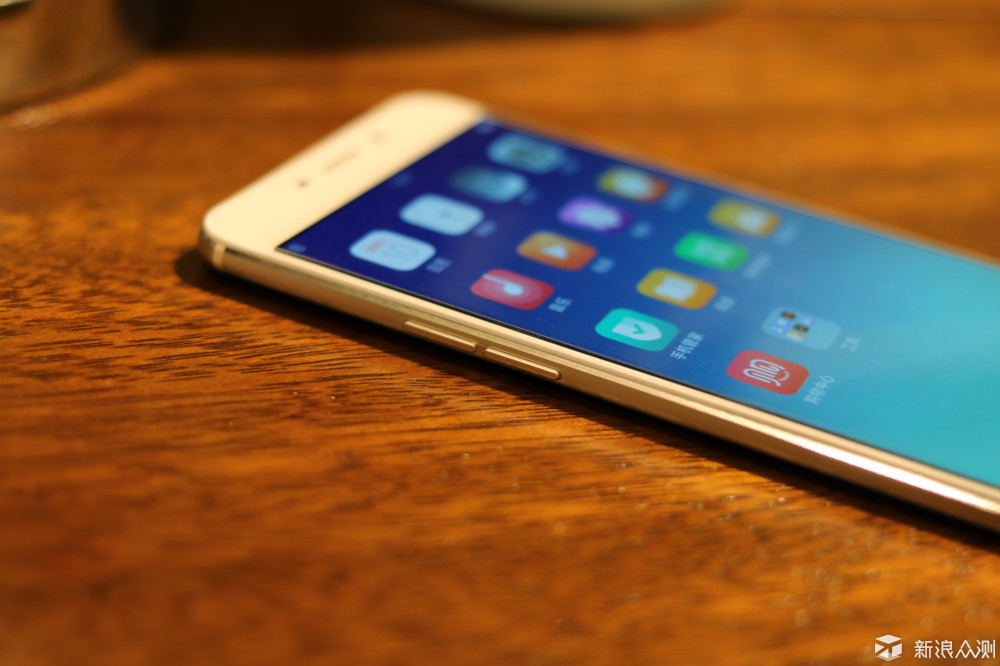 铏界劧浠锋牸渚垮疁閰嶇疆鍗翠笉澶熼珮,铏界劧浠锋牸渚垮疁浣嗘槸閰嶇疆涓嶅嚒