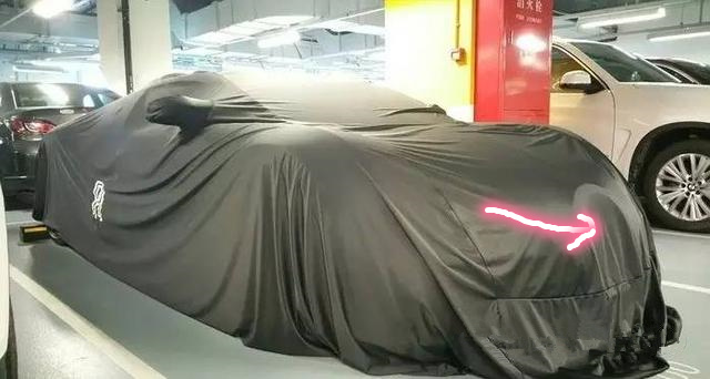 一辆神秘汽车,一辆神秘的汽车