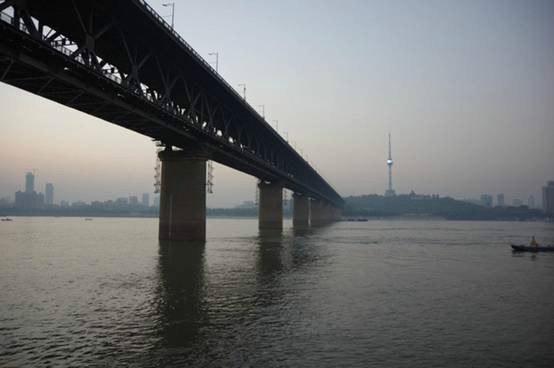 超多美图慎入！开神车，走丝路，这些不可思议的美景就在中国！