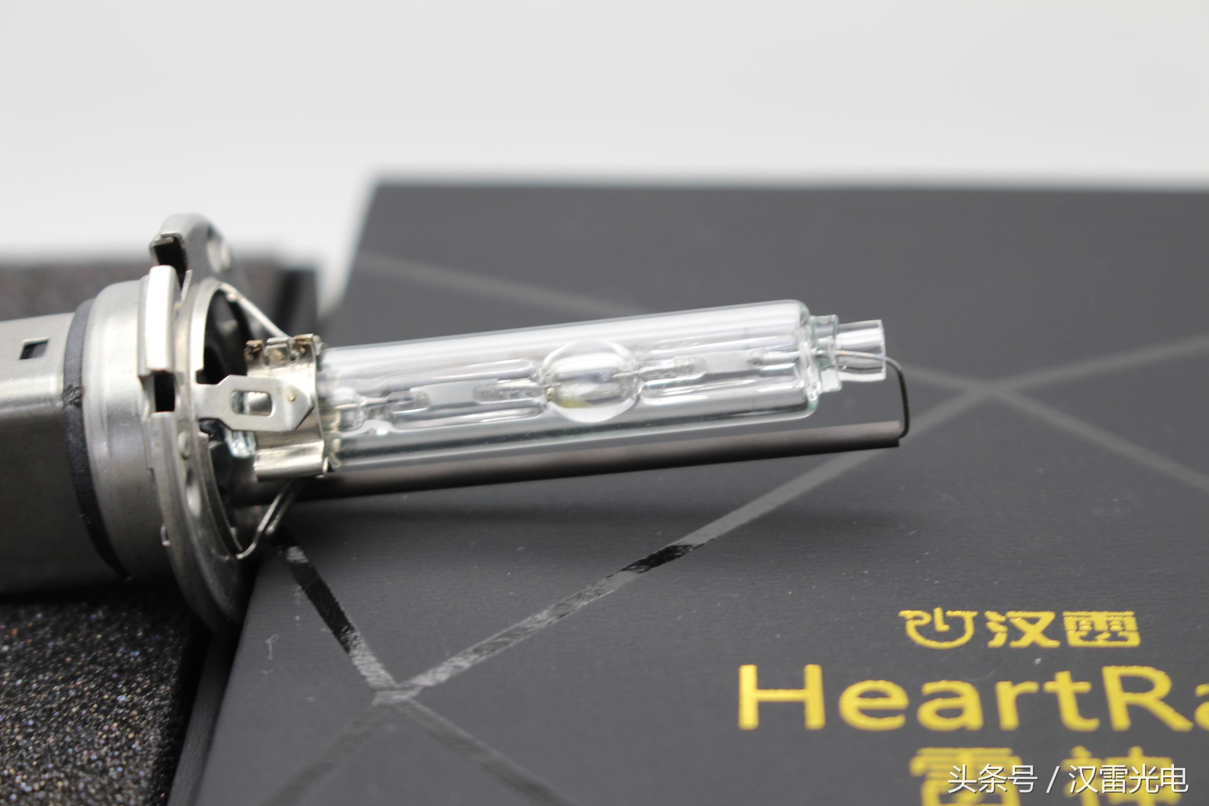 各种氙气灯评测,怎样选择一款合适的车灯