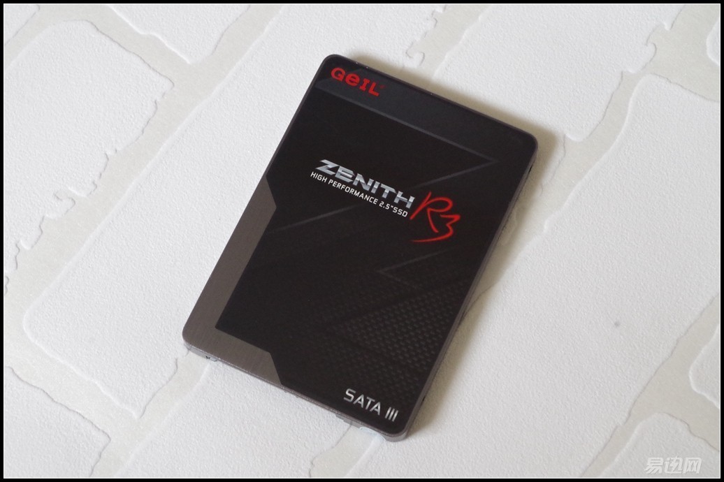 小众SSD是否值得买？