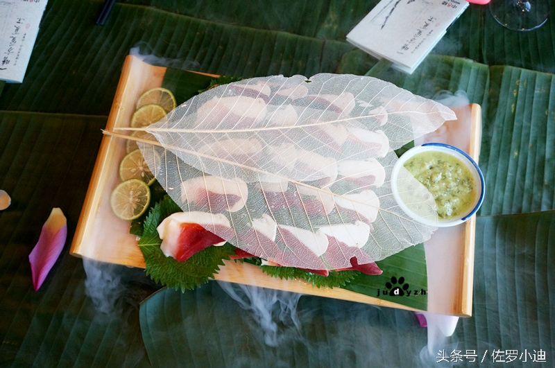 一晴方觉夏深，赴一场蘑菇的饕餮盛宴