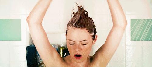 惊！原来这样洗头会令头发越来越少！附：老中医生发秘方！