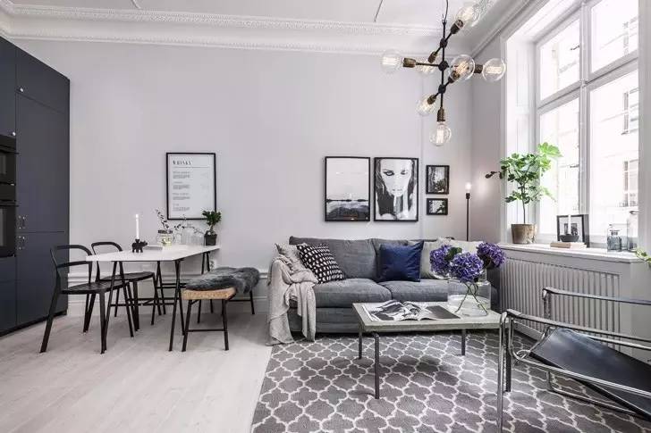 少些高家具，即使37㎡也显得开阔