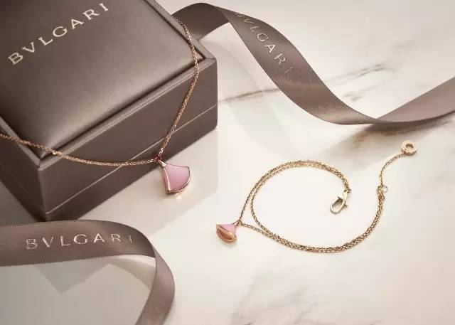 七夕虐狗｜黄晓明把AB宠上天，简直送礼界的老司机