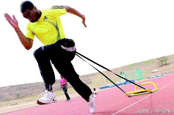 200米跑步快的秘诀,跑步怎么跑才快200米