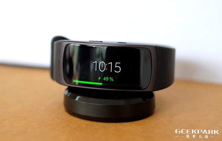 涓夋槦鎵嬬幆gearfit3娴嬭瘎,涓夋槦鎵嬬幆gearfit2鍔熻兘