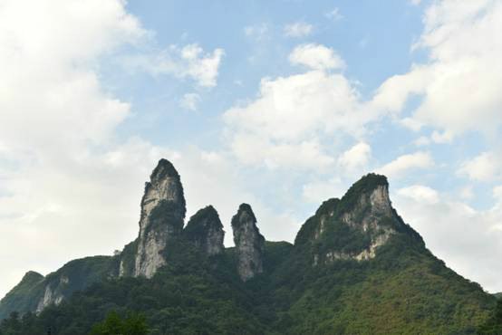 超多美图慎入！开神车，走丝路，这些不可思议的美景就在中国！