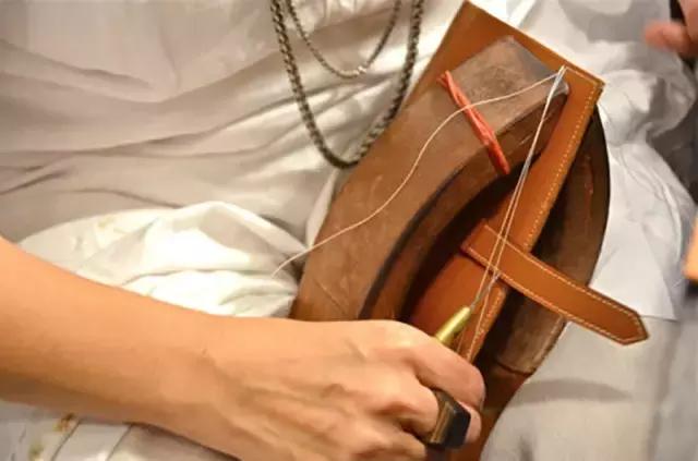 你花十万买的其实是全情投入的过程