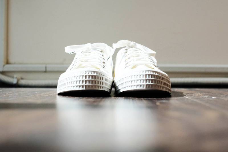 好看但冷门的小白鞋,有什么比较小众的小白鞋