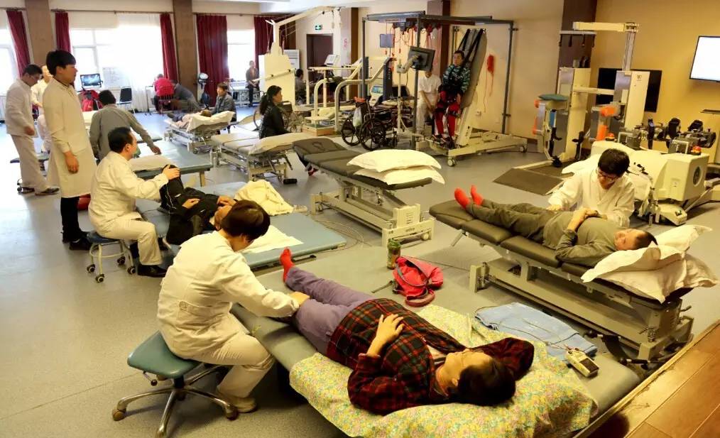 北京小汤山医院康复中心,小汤山医院是最好的康复医院吗