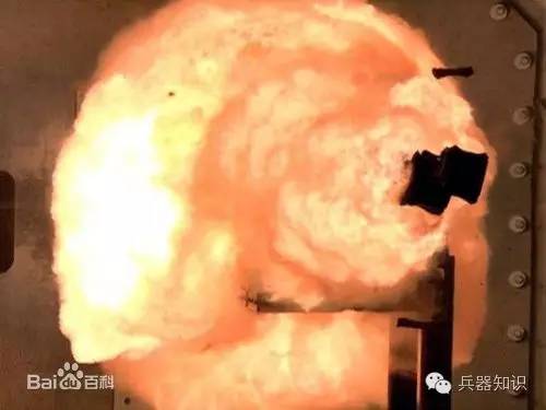 电磁炮和传统火炮有什么区别,轨道炮和传统火炮哪个杀伤性更强