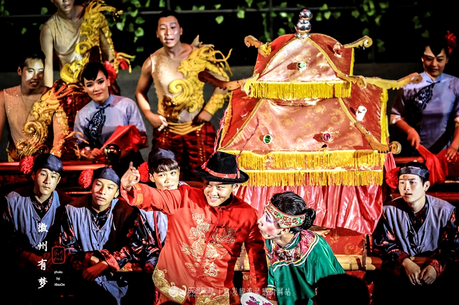 宏村阿菊全景图,宏村阿菊徽娘图片