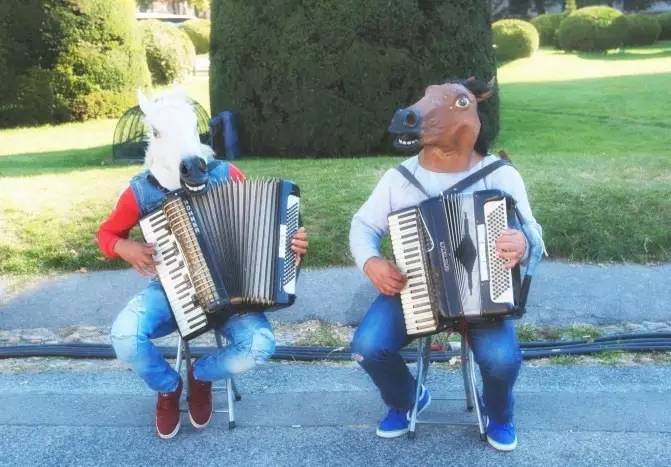 伪摄影师与真正的摄影师,伪摄影师