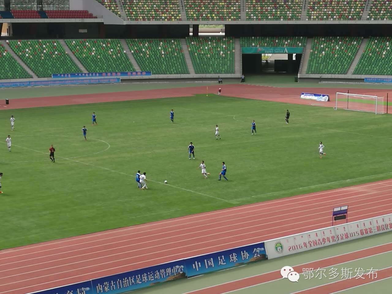 足球运动员来鄂尔多斯,十五岁鄂尔多斯小将包揽七个金牌