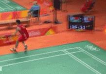 百米赛跑博尔特对战猛兽,百米飞人博尔特经典动作