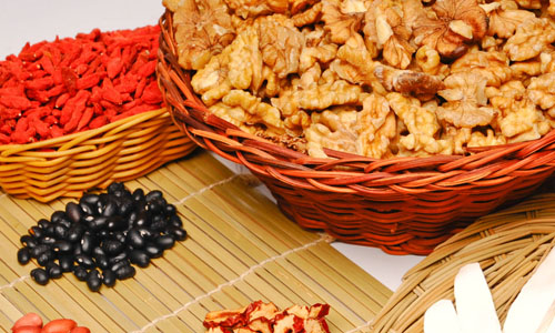 脾虚气血不足喝点什么好,气血不足脾胃虚弱怎么补