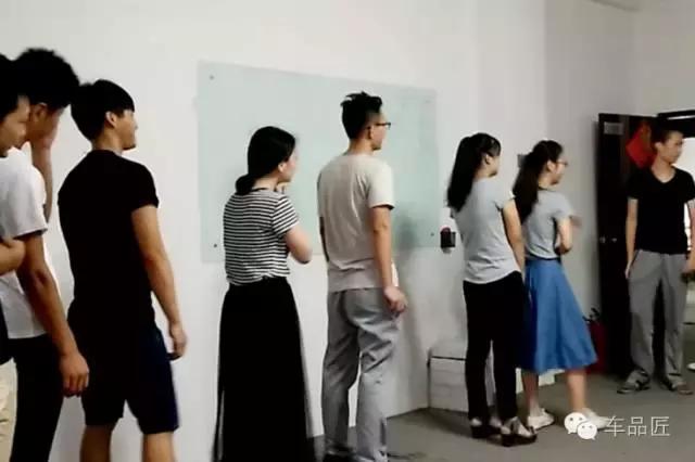 与众不同的酷斯特早会