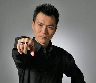 央视主持洪刚：中国女排配得上“万岁”一词，黄健翔隔空回应！