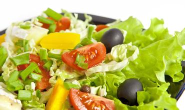 家常菜都有哪些不能在一块吃,1种家常菜不宜多吃