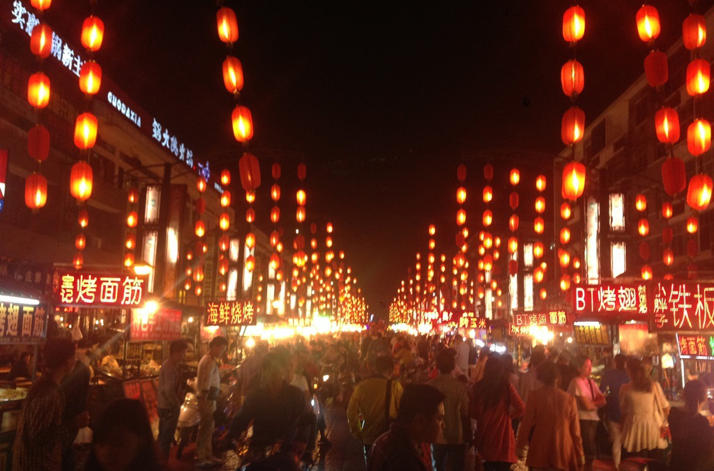 河南的夜市有多好逛,河南开封夜市哪个比较正宗