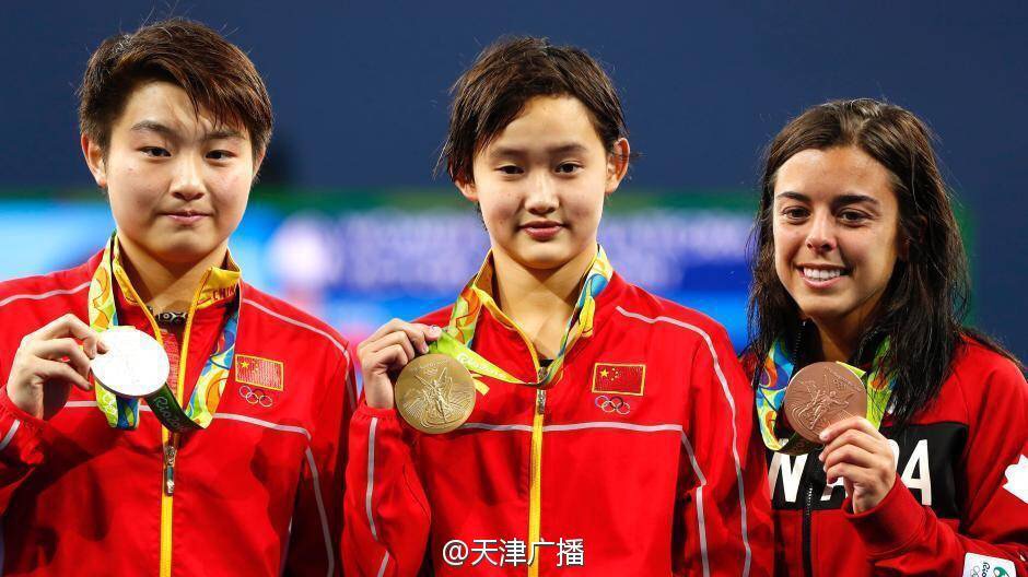 任茜成都大运会执旗手,任茜夺冠回成都