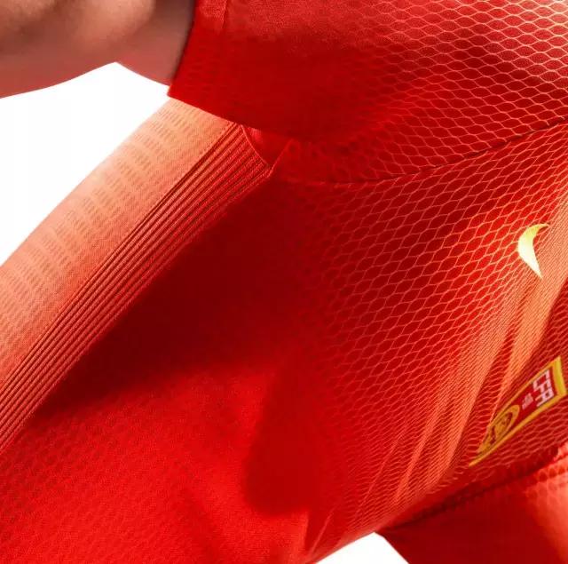 国足最新比赛球衣,国足最新客场球服