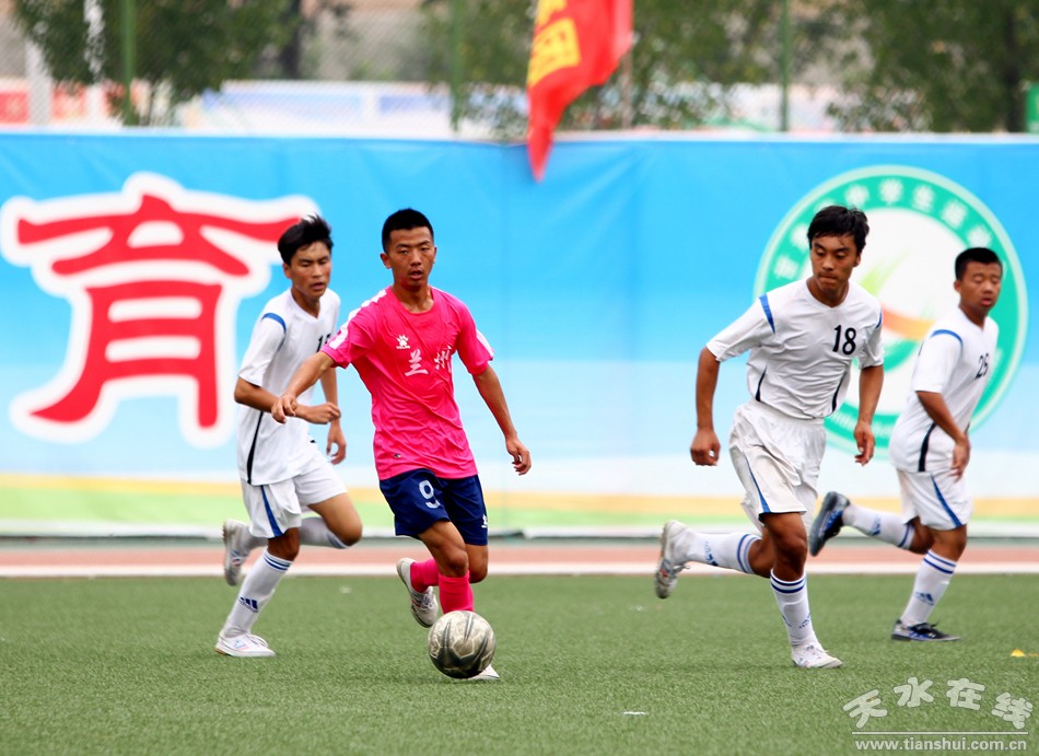 甘肃省第三届中学生运动会8月9日比赛掠影,组图