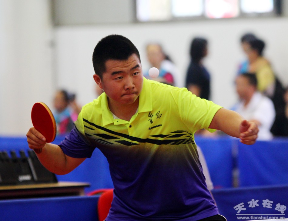 甘肃省第三届中学生运动会8月9日比赛掠影,组图