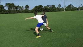 怎么样护球不被抢走,护球能让碰吗