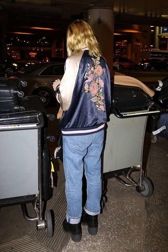 转眼已经入秋天气逐渐转凉,今年早秋流行什么样的外套