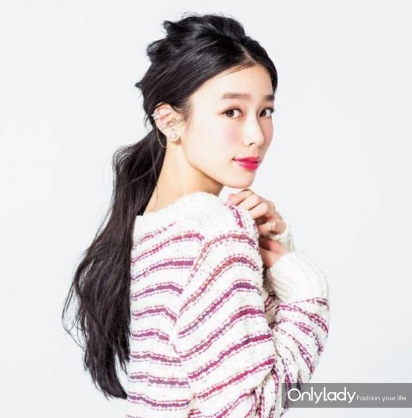 日本妹子的头发怎么扎,日本女生打理发型教程