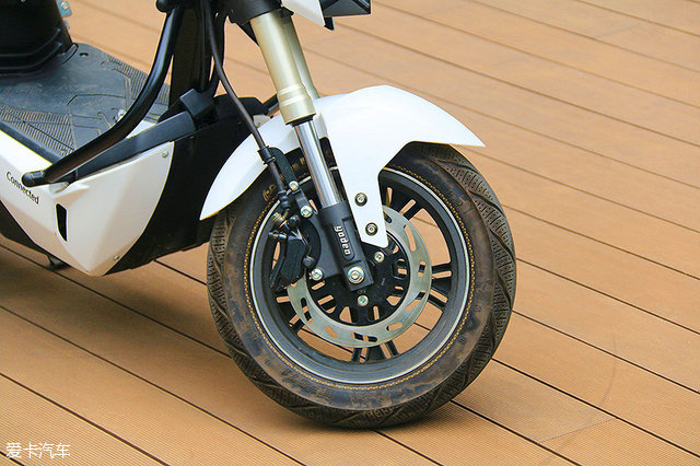 爱卡通勤日记（3）雅迪Z3电动车全体验