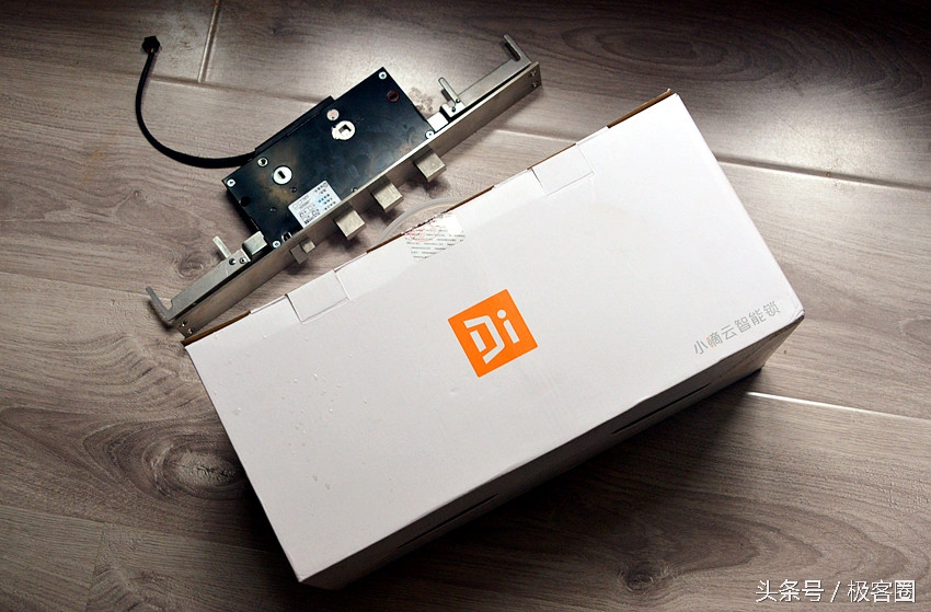 高科技的魅力,智能防盗门有哪些功能