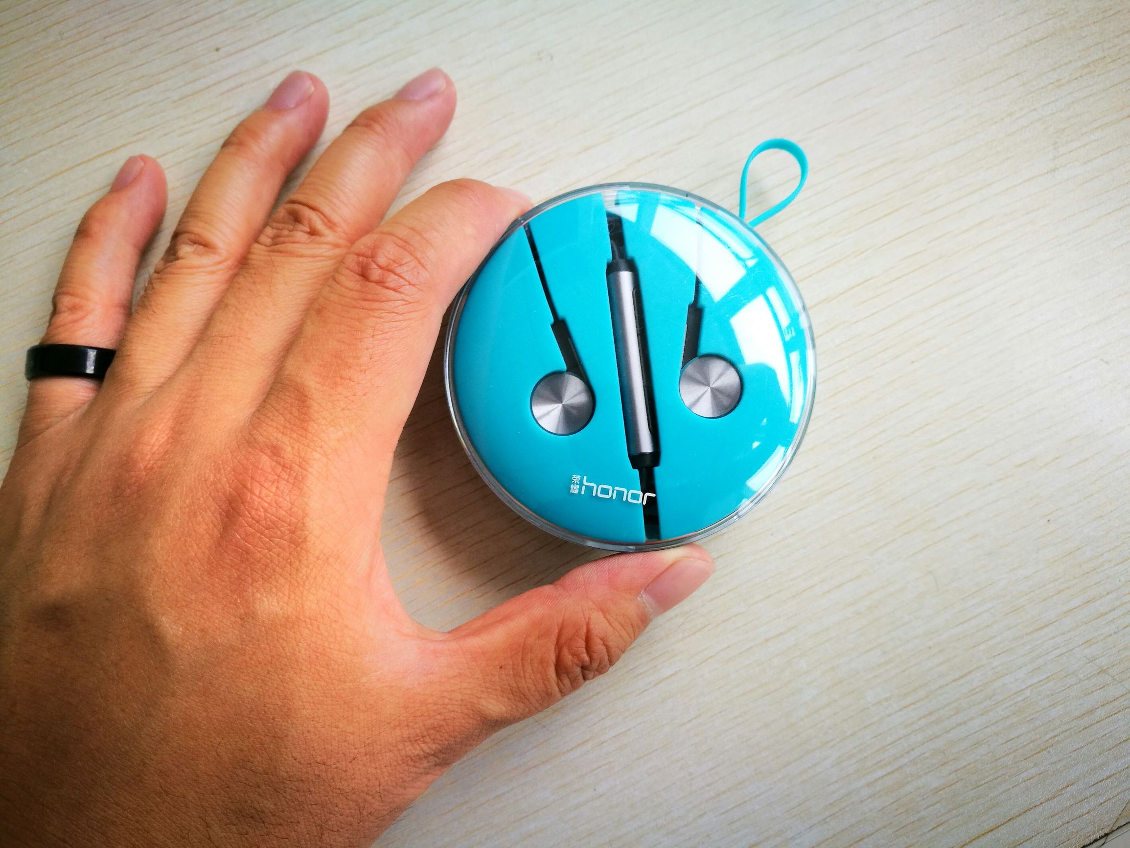 华为荣耀引擎耳机2好吗,荣耀引擎耳机二代物理调音